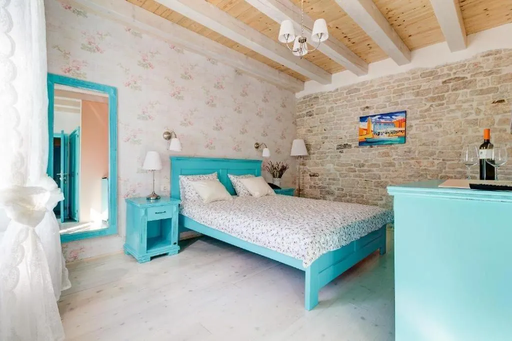 Pensionat Rooms With Wifi Fazana - 22741