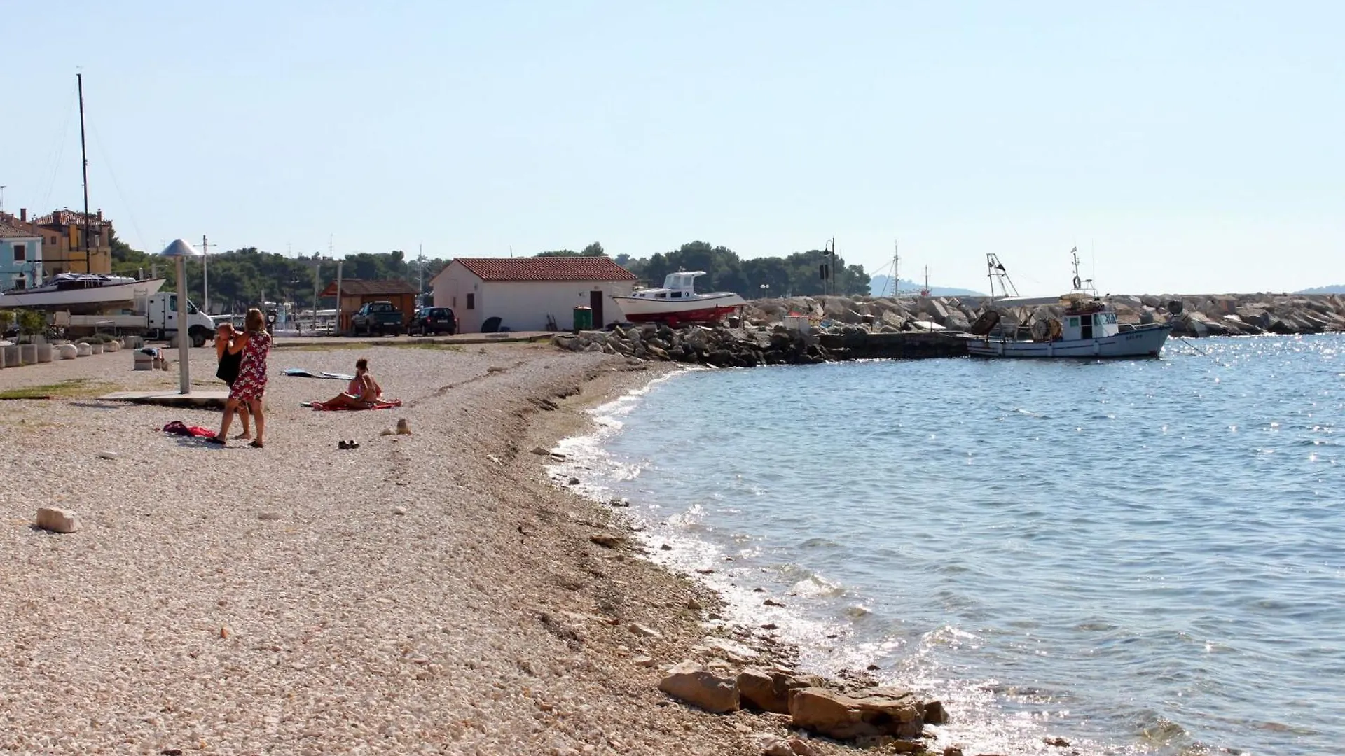 Rooms With Wifi Fazana - 22741 Croatia